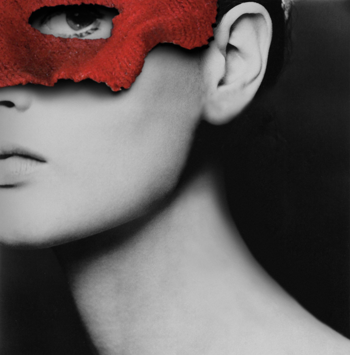 Fontainebleau Mask 1