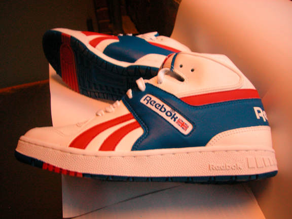 Illustrated Shoe Ads 6